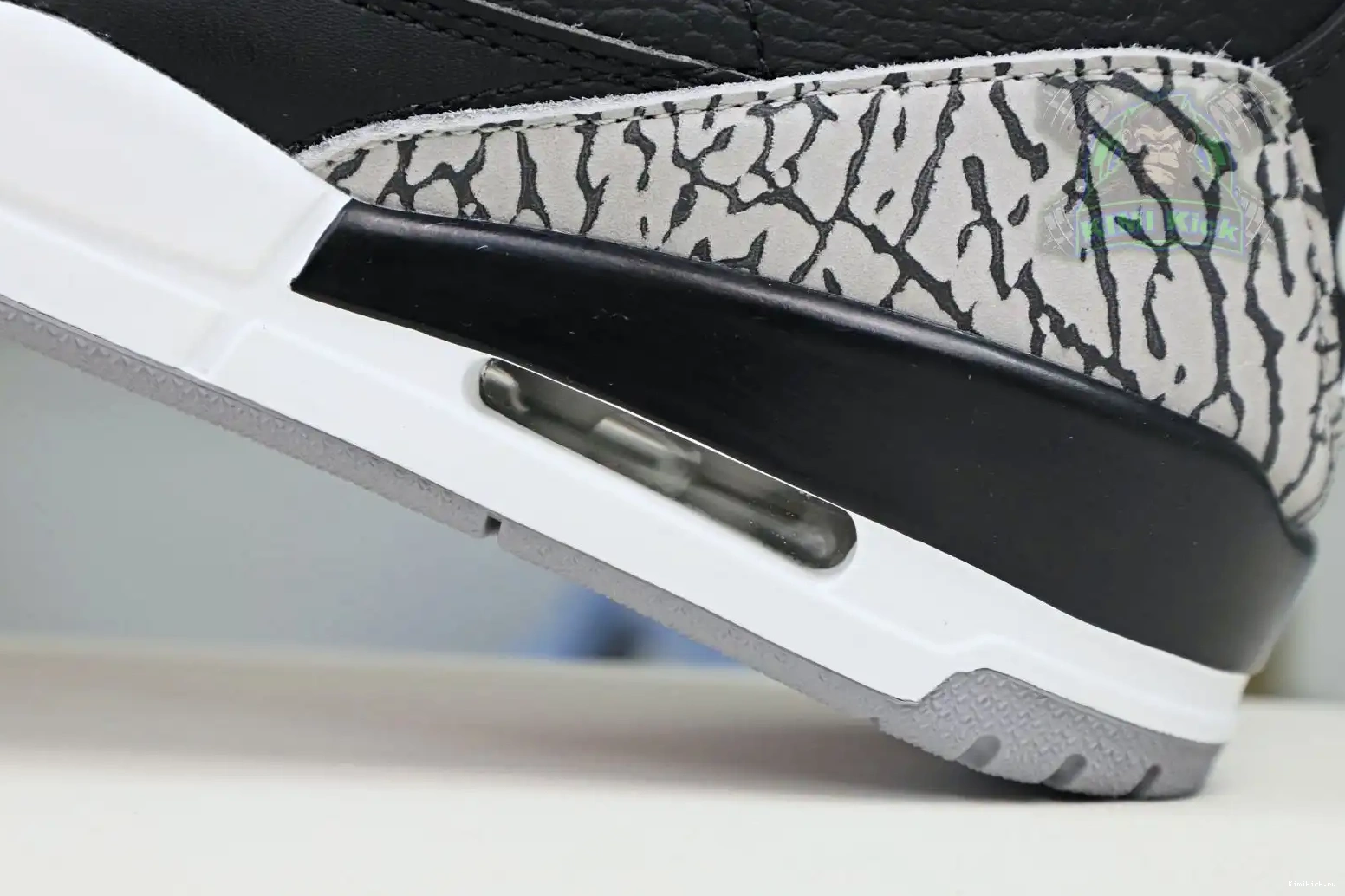 Kimikick Jordan Air retro  Jordan blackcement 2018（854262-001） 3 0510
